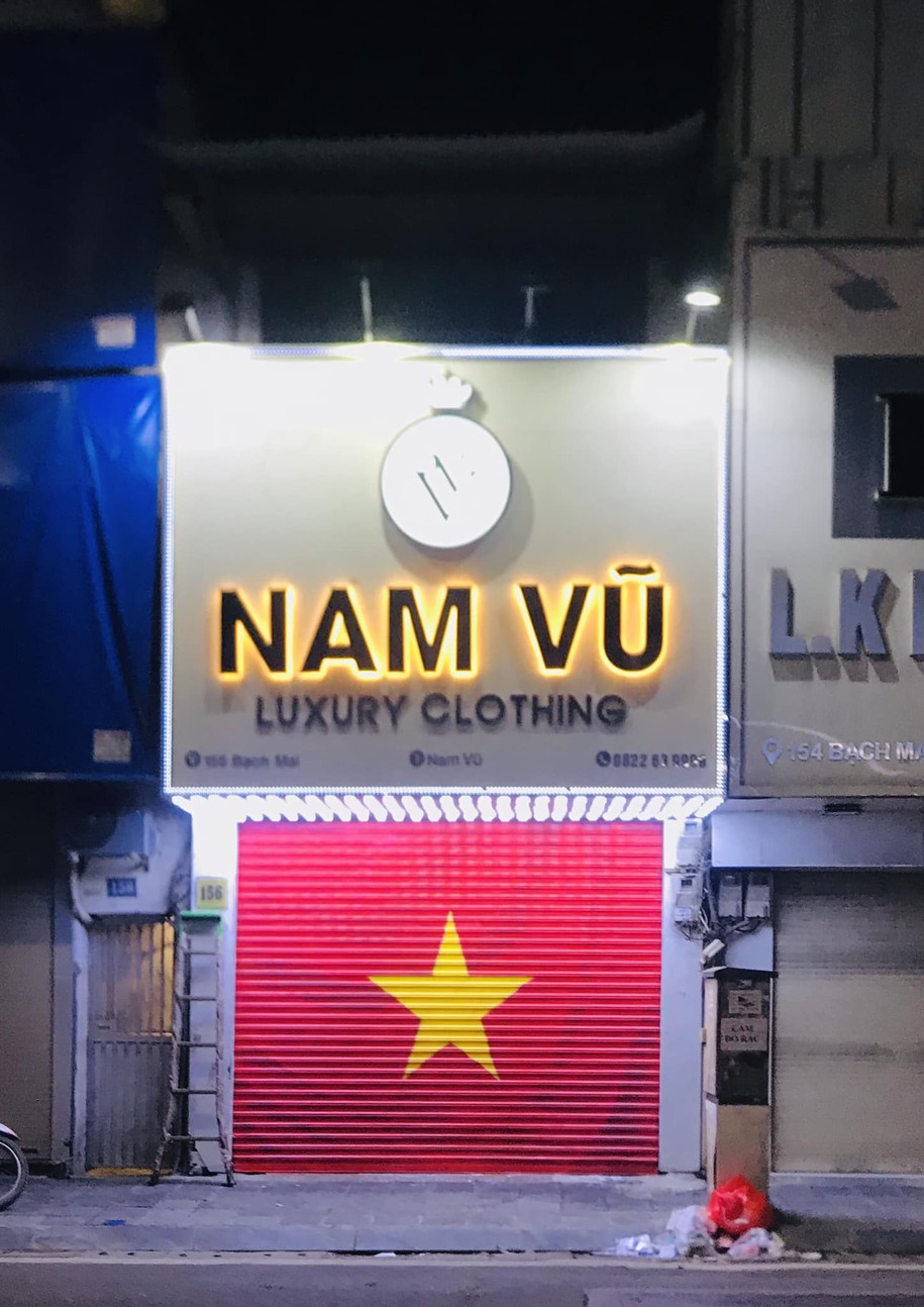 Phù hợp với các cơ quan, tổ chức nhà nước, hoặc những người yêu thích lịch sử.