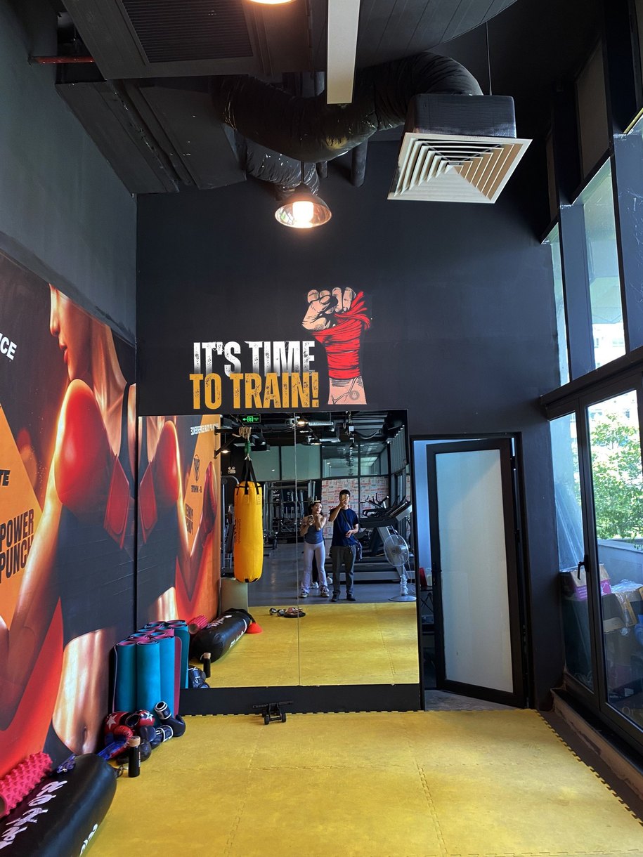 Một số mẫu tranh tường phòng Gym