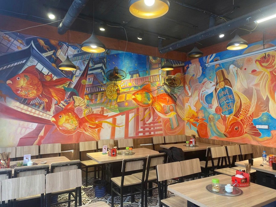 Trong thời đại kinh doanh F&B cạnh tranh khốc liệt, vẽ tranh tường nhà hàng không chỉ là giải pháp trang trí, mà còn là công cụ marketing trực quan mạnh mẽ.