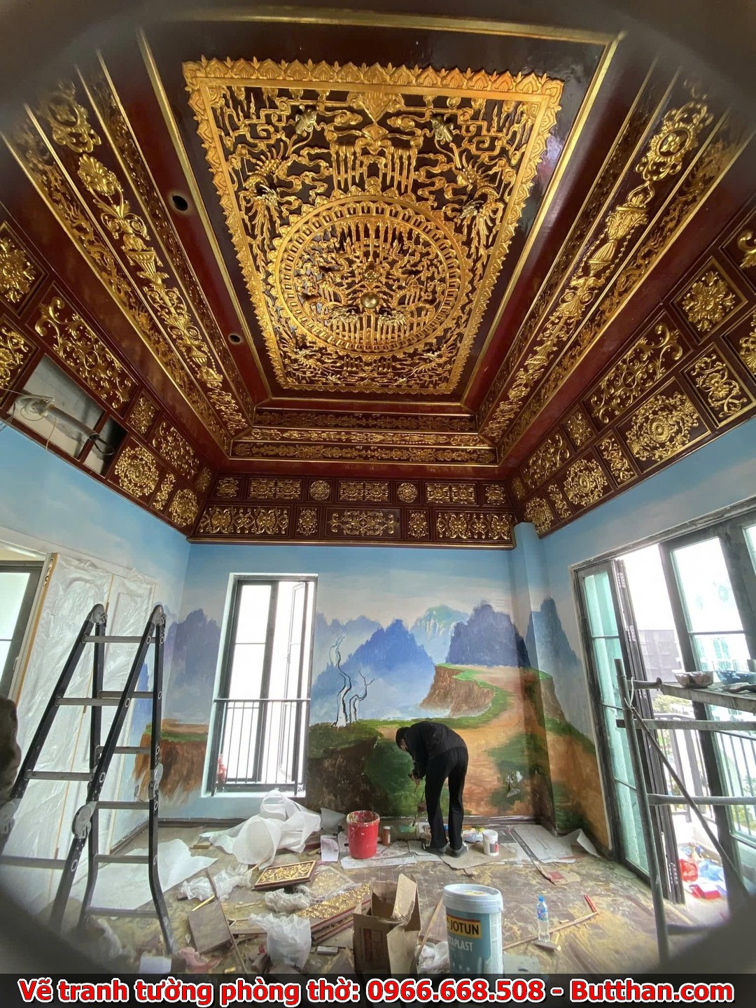 Phòng thờ không chỉ là nơi thờ cúng mà còn là biểu tượng của sự gắn kết gia đình. Một bức tranh tường phòng thờ được vẽ tỉ mỉ, đúng phong thủy có thể mang lại cảm giác bình yên và năng lượng tích cực cho cả ngôi nhà.